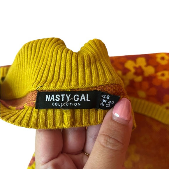 Nasty Gal Floral V Neck Collar Knitted Mini Dress‎ - Picture 7 of 12